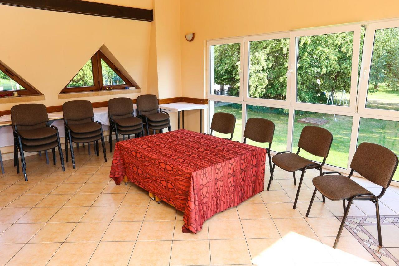 שביינטה קאטארז'ינה Wieczernik Dom Rekolekcyjny Ksiezy Pallotynow מראה חיצוני תמונה